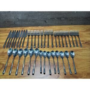 Towle Living Collection Flatware Set 38 Piece Lot WAVE Stainless Steel Dining